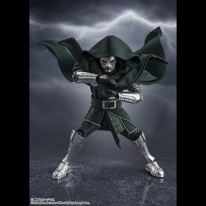 AVENGERS DOOMSDAY - FIGURINE DOCTOR DOOM SH FIGUARTS