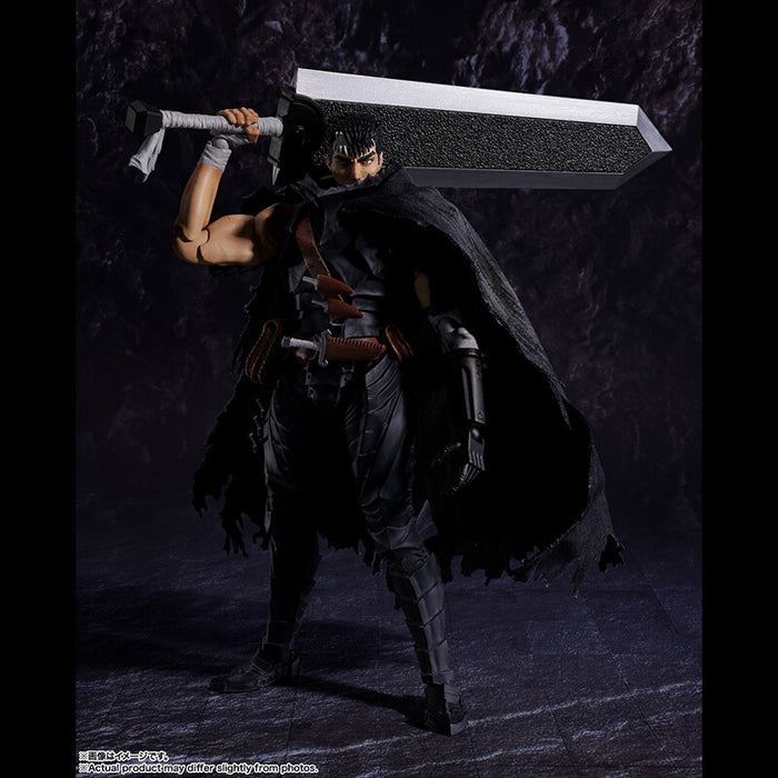 BERSERK - FIGURINE GUTS (BERSERKER ARMOR) SH FIGUARTS JAPANDCO 1