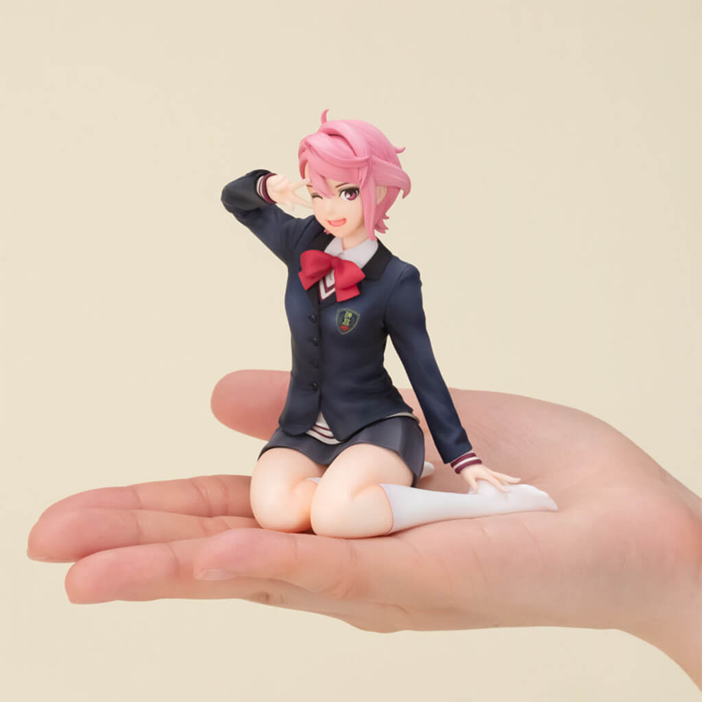 DANDADAN - FIGURA AIRA SHIRATORI PALM SIZE GEM SERIES