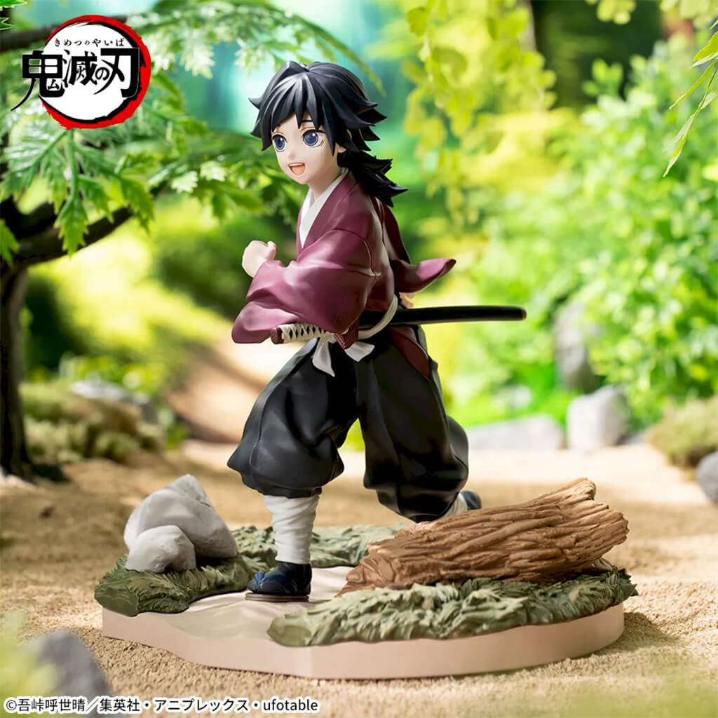 Figure Giyu Tomioka Xross Link 13 x 16 cm – Demon Slayer | Japandco