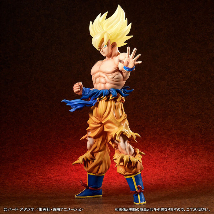 Figura gigante de Son Goku SSJ (el legendario Super Saiyan) de Dragon Ball Z