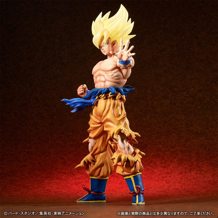 Figura gigante de Son Goku SSJ (el legendario Super Saiyan) de Dragon Ball Z