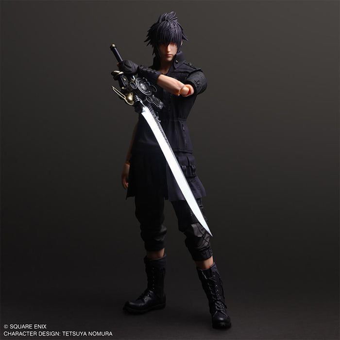 FINAL FANTASY XV - FIGURA NOCTIS LUCIS CAELUM PLAY ARTS SHIN