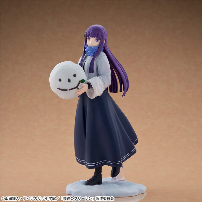 FRIEREN - FIGURA DE HELECHO (JUGANDO EN LA NIEVE) XSTELLAR