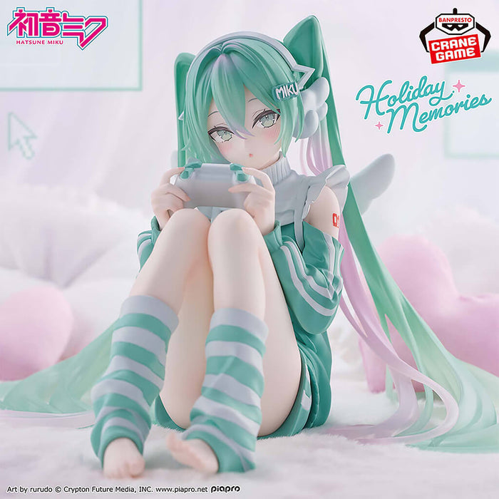 HATSUNE MIKU - FIGURE HATSUNE MIKU GAME VER. HOLIDAY MEMORIES