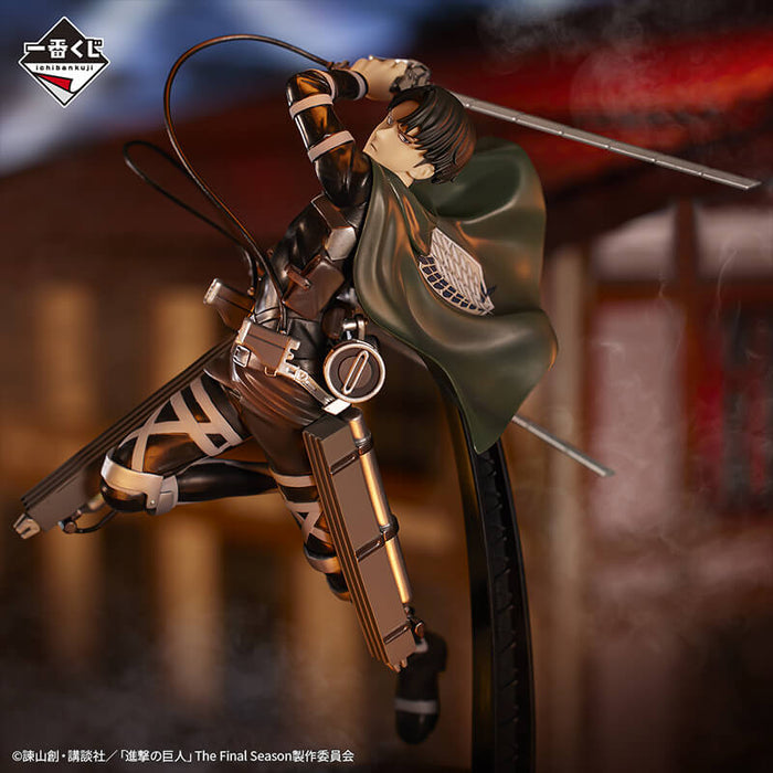 ICHIBAN KUJI ATTACK ON TITAN IN SEARCH OF FREEDOM - FIGURINE LEVI ACKERMAN LOT C JAPANDCO 2c