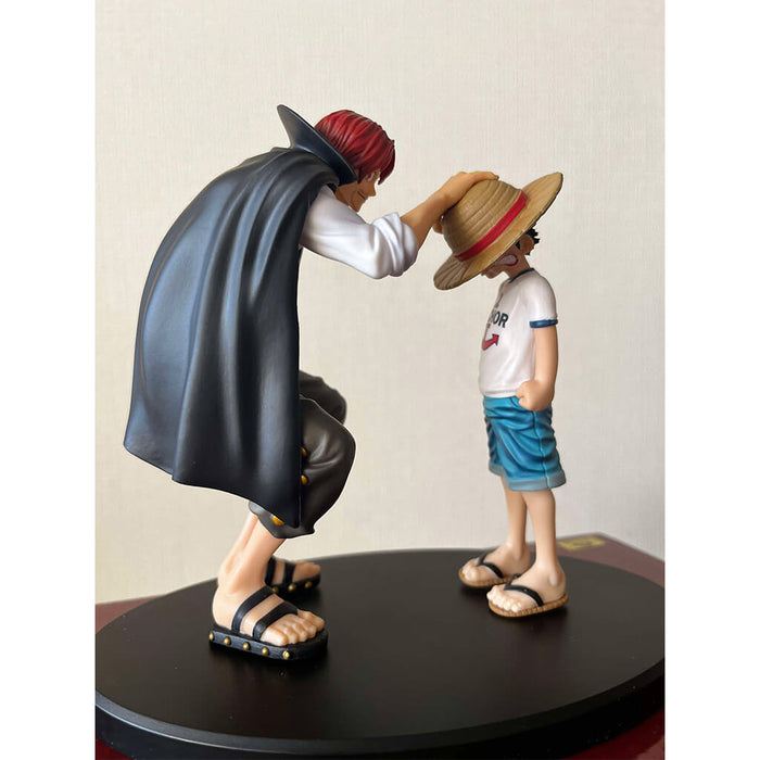 ICHIBAN KUJI ONE PIECE MOMENTO REVIBLE - FIGURA LUFFY &amp; SHANKS LOTE A (USADO)