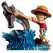 ONE PIECE - FIGURINE MONKEY D. LUFFY & NEAR SEA LORD WCF LOG STORIES JAPANDCO 1