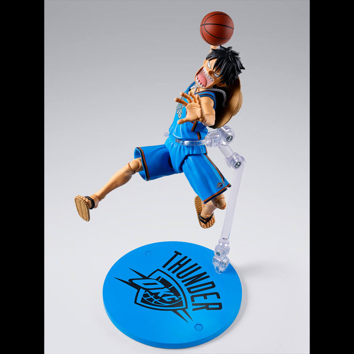ONE PIECE - FIGURE THE MONKEY D. LUFFY ONE PIECE x NBA OKLAHOMA CITY THUNDER VER. SH FIGUARTS