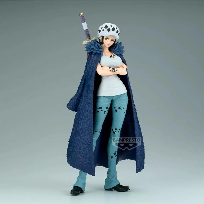 FIGURA DE TRAFALGAR LAW DE ONE PIECE (VERSIÓN MODIFICADA) BRILLO Y GLAMOUR