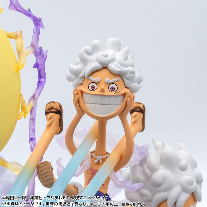 ONE PIECE - WCF PREMIUM MONKEY D. LUFFY GEAR 5 SPECIAL FIGURE