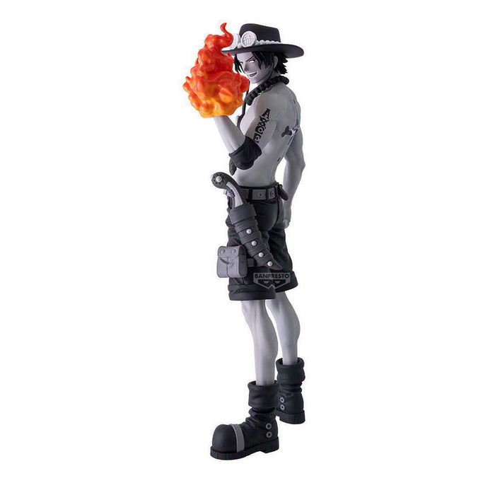 One Piece - Figurine Portgas D. Ace Noir Edge Collection