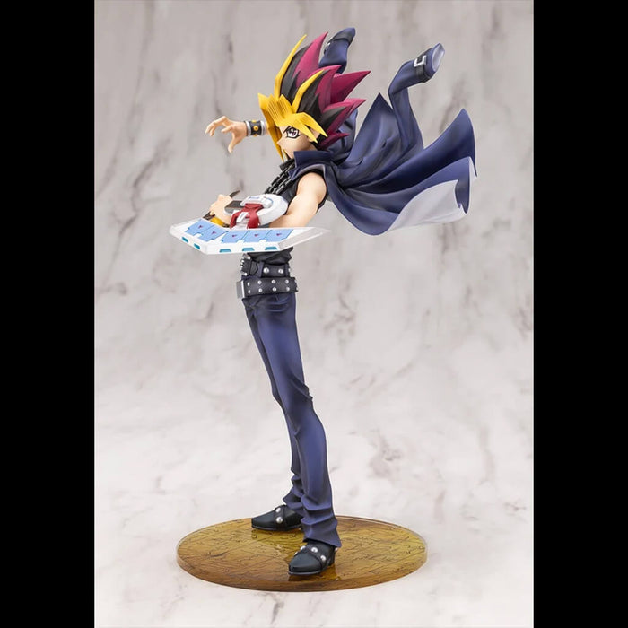 YU-GI-OH! MONSTRUOS DE DUELO - FIGURA DE YAMI YUGI DUELISTAS FIEBRES ARTFXJ